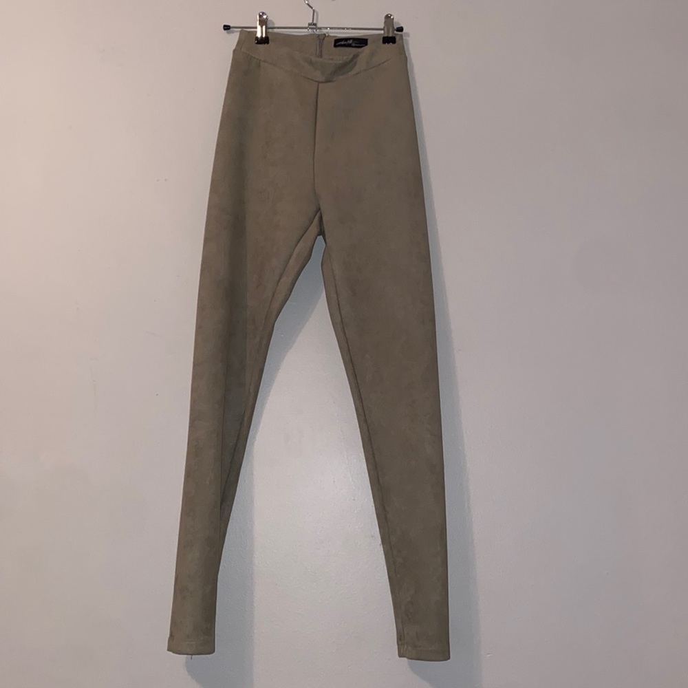 Velvety olive green pants